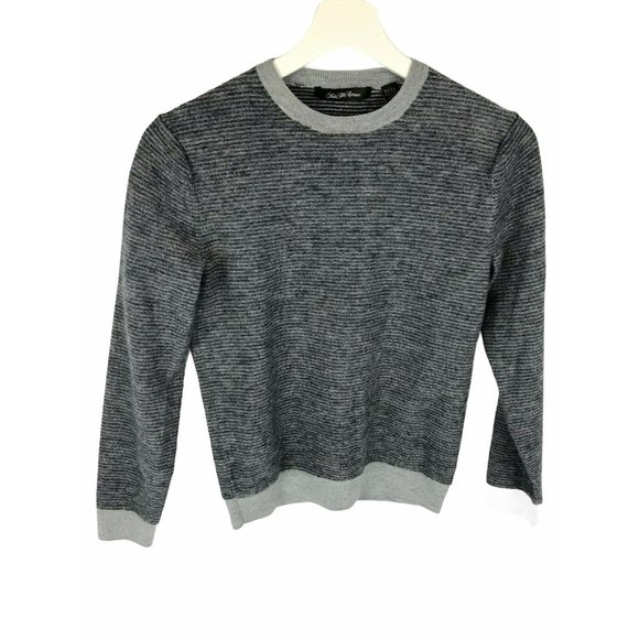 Saks Fifth Avenue Sweater.  Women's Small Gray - Picture 2 of 7